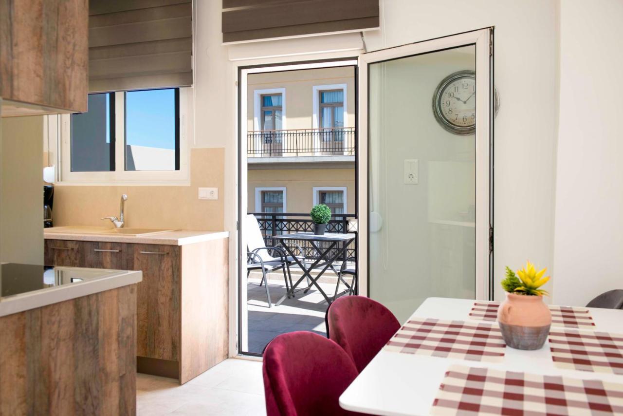 Comfy Central 1 Bedroom Apt With Terrace And View Heraklion Exteriör bild